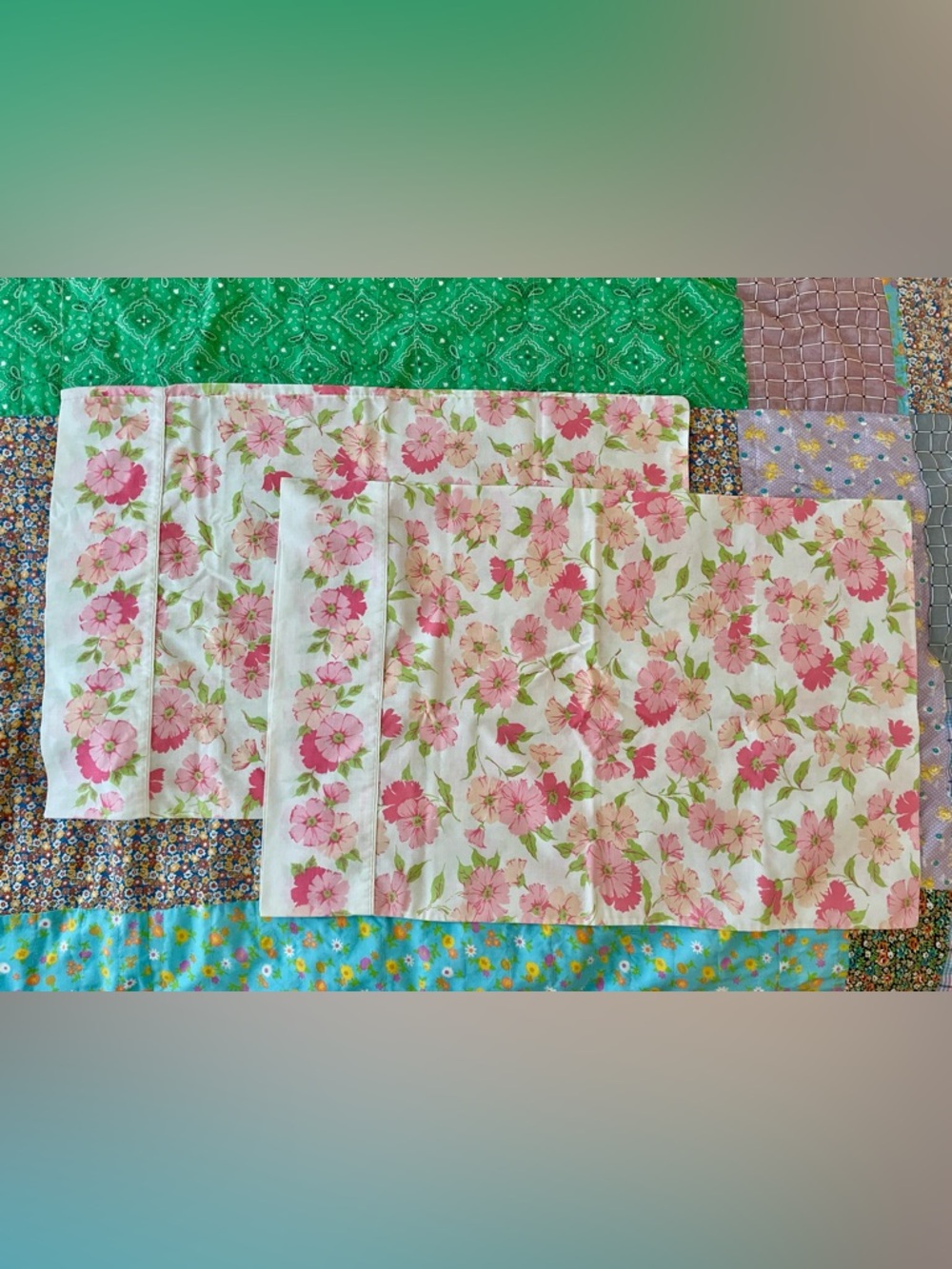 Vintage 1960s-1970s Floral Pink Pillowcase Set of 2
